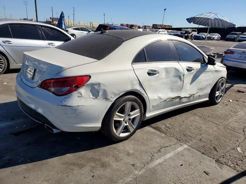 WDDSJ4EB5GN302636 — 2016 MERCEDES-BENZ CLA photo 3