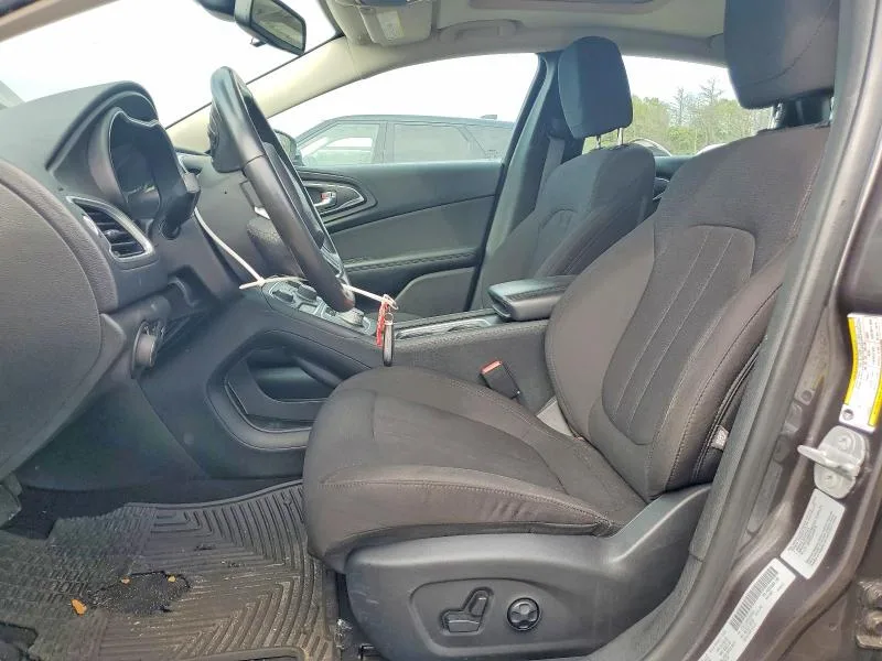 1C3CCCAB2FN525910 — 2015 CHRYSLER 200 photo 7