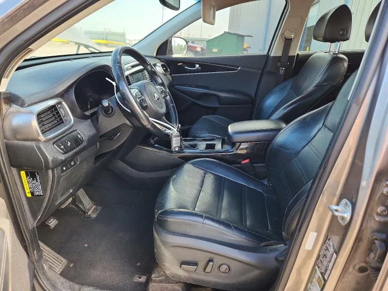 5XYPH4A15JG408785 — 2018 KIA SORENTO photo 7