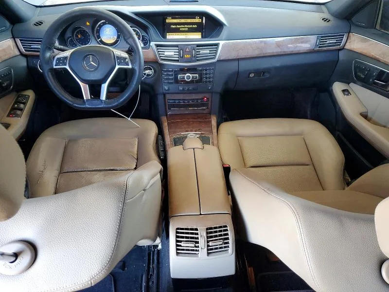 WDDHF5KBXCA534334 — 2012 MERCEDES-BENZ E photo 8