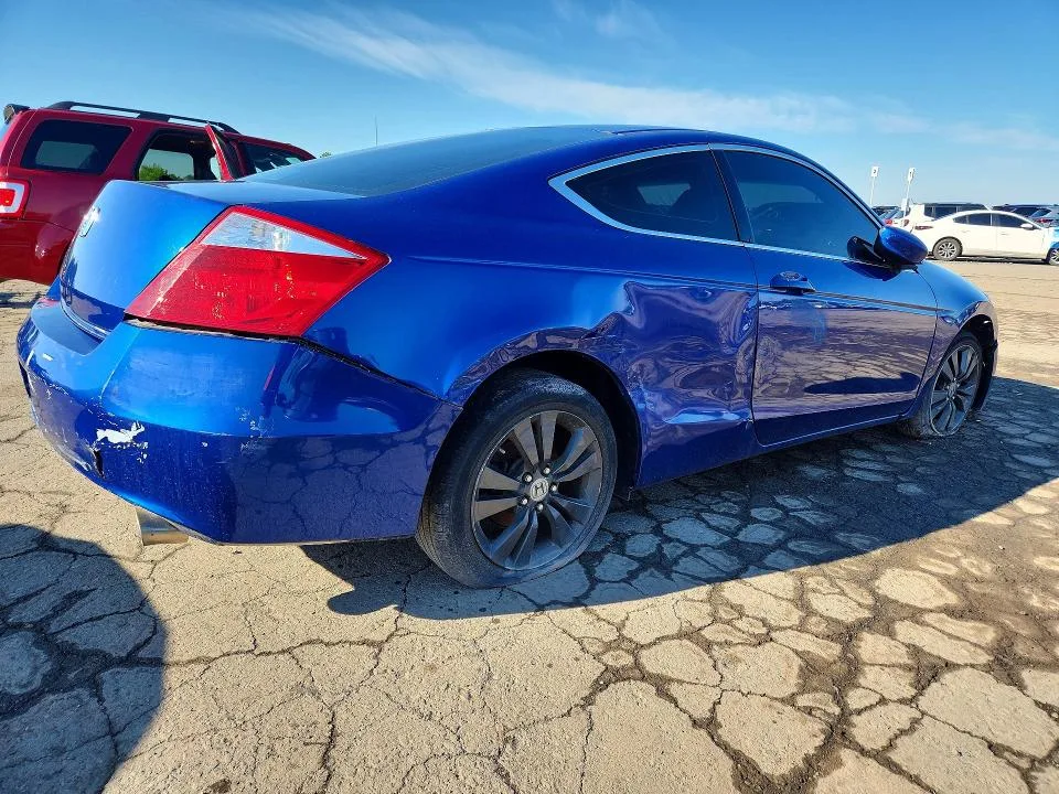 1HGCS1B70AA017904 — 2010 HONDA ACCORD photo 3