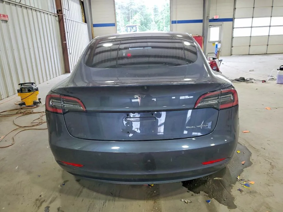 5YJ3E1EB6JF121178 — 2018 TESLA MODEL 3 photo 6