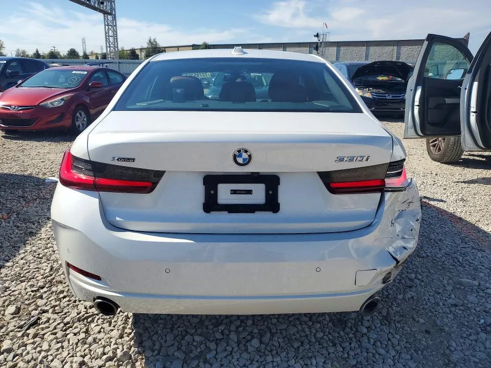 3MW89FF0XR8E28175 — 2024 BMW 330XI photo 6