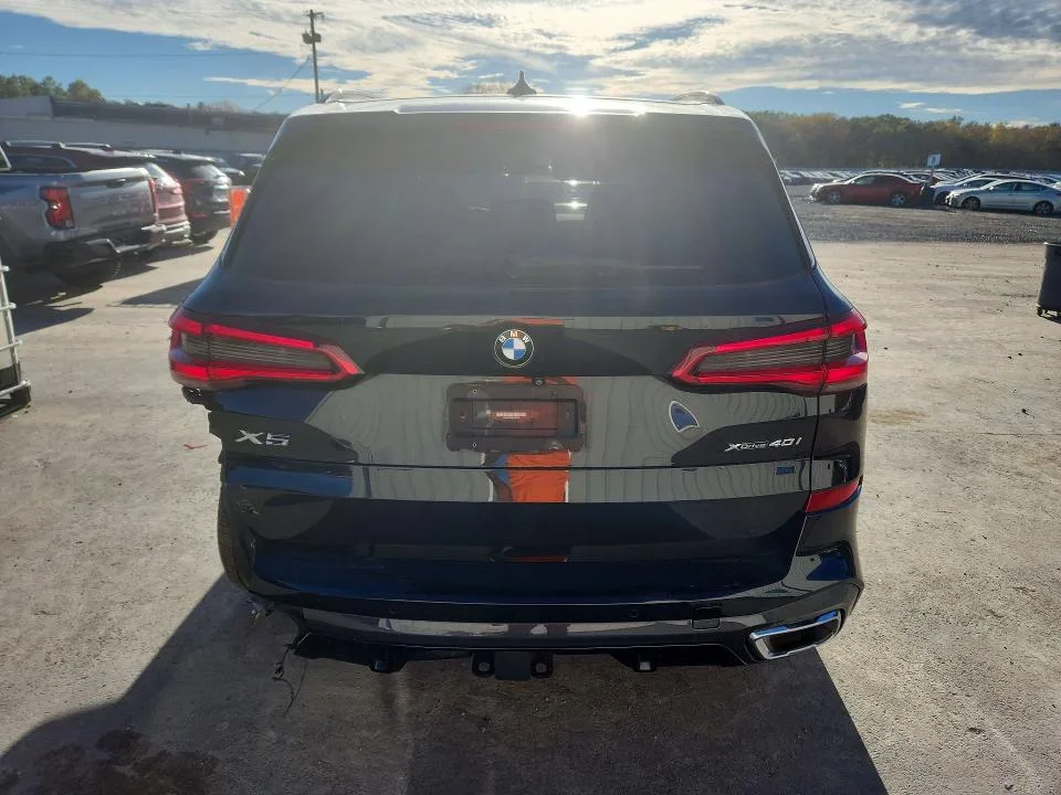 5UXCR6C55KLL37003 — 2019 BMW X5 photo 6