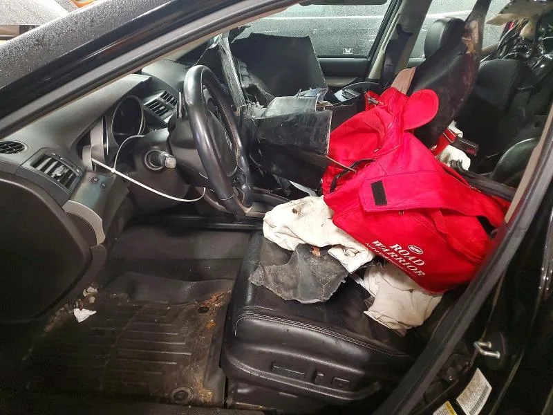 19UUA9F5XBA000527 — 2011 ACURA TL photo 7