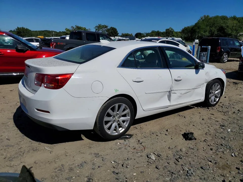 1G11D5SL1FU127556 — 2015 CHEVROLET MALIBU photo 3
