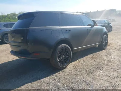 SALK1BE79PA024785 — 2023 LAND ROVER RANGE ROVER photo 4