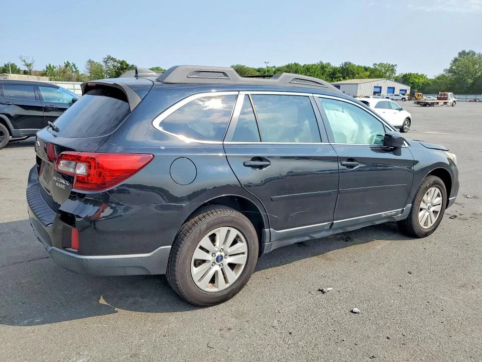 4S4BSACC8H3428435 — 2017 SUBARU OUTBACK photo 3