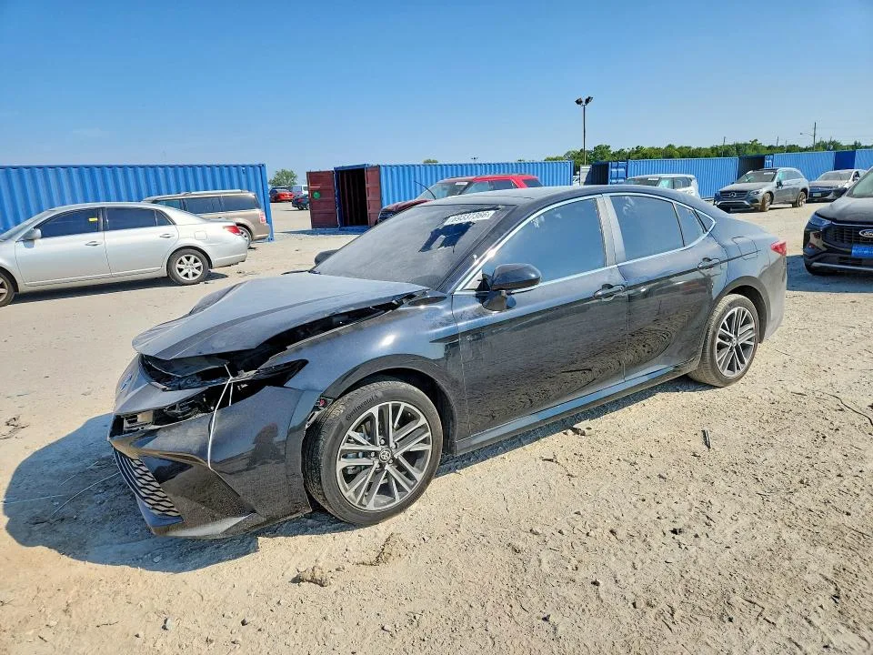 4T1DBADK5TU556892 — 2026 TOYOTA CAMRY photo 1