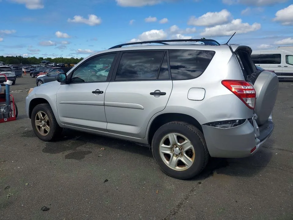 JTMZF33VX9D005078 — 2009 TOYOTA RAV4 photo 2