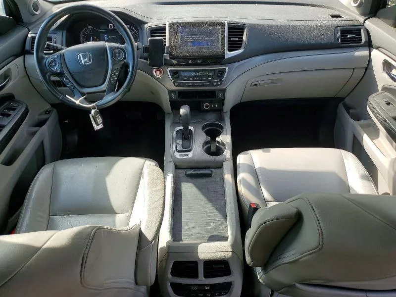 5FNYF5H54HB006136 — 2017 HONDA PILOT photo 8