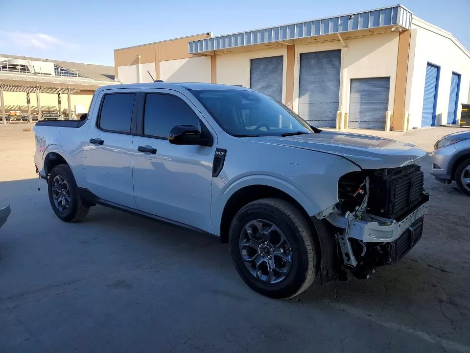 3FTTW8H31SRA41569 — 2025 FORD MAVERICK photo 4