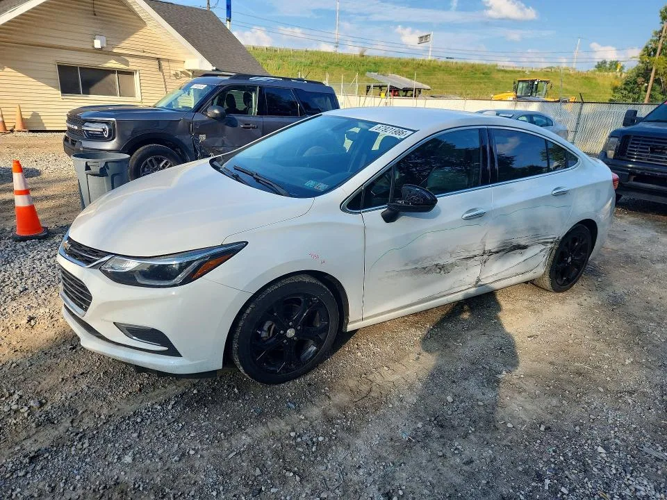 1G1BF5SM0H7261001 — 2017 CHEVROLET CRUZE