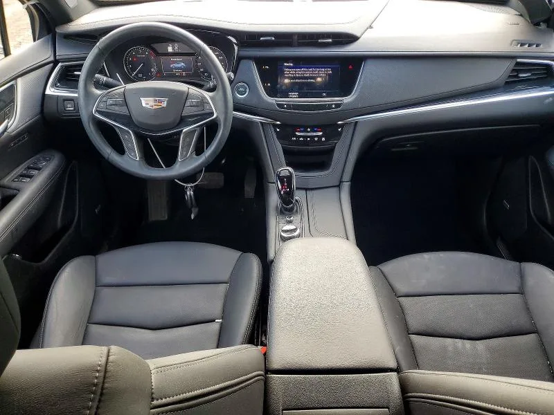 1GYKNDR49SZ139687 — 2025 CADILLAC XT5 photo 8