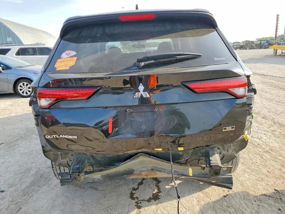 JA4J4VA85RZ018801 — 2024 MITSUBISHI OUTLANDER photo 6