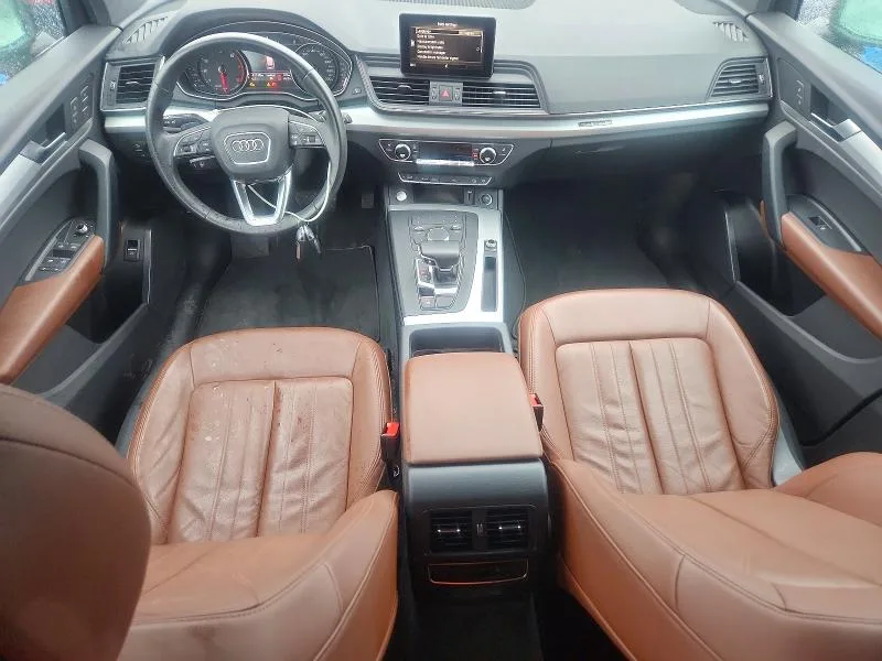 WA1ANAFY4L2052999 — 2020 AUDI Q5 photo 8
