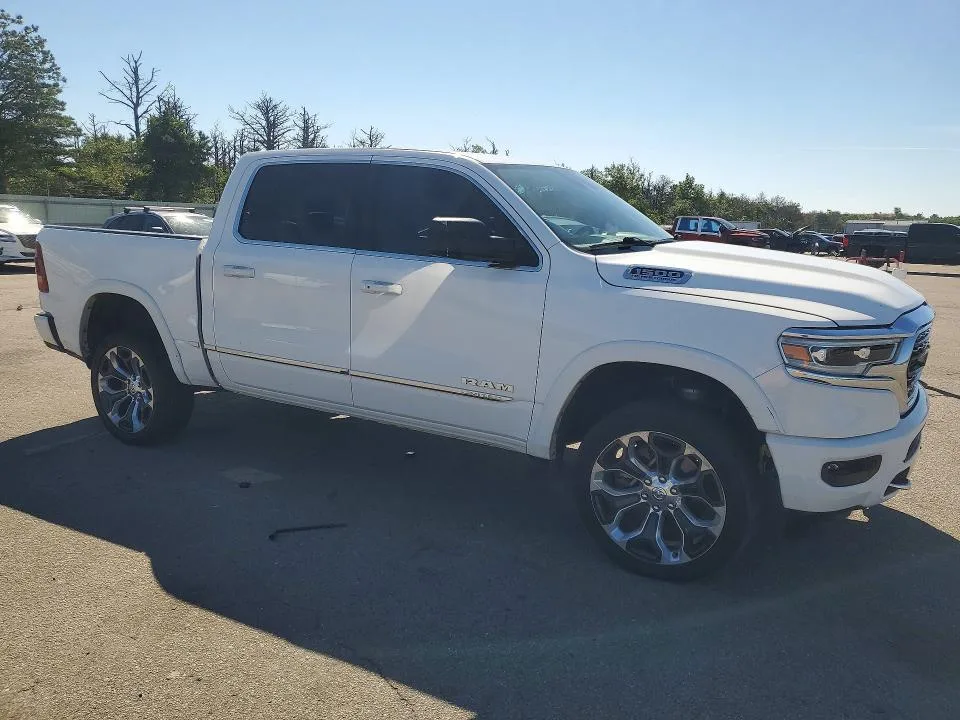 1C6SRFHT0PN578071 — 2023 RAM 1500 photo 4