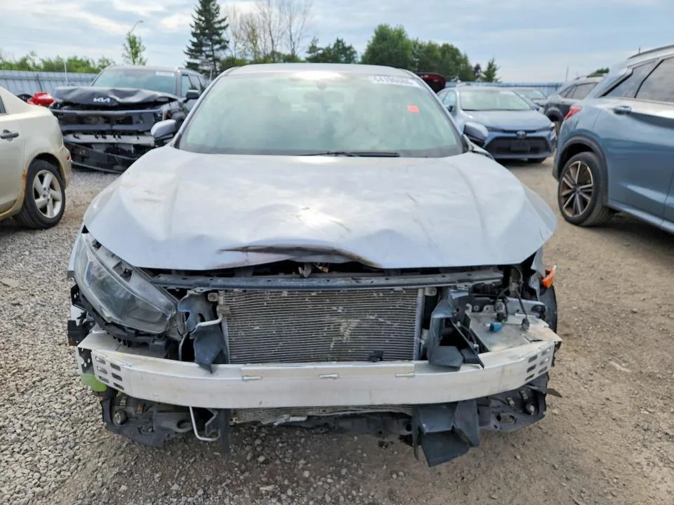 2HGFC2F51JH043681 — 2018 HONDA CIVIC photo 5