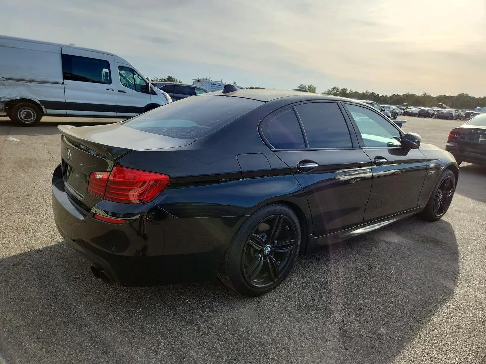 WBA5A7C5XGG145161 — 2016 BMW 528 photo 3