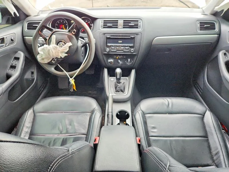 3VWD17AJ0FM261999 — 2015 VOLKSWAGEN JETTA photo 8