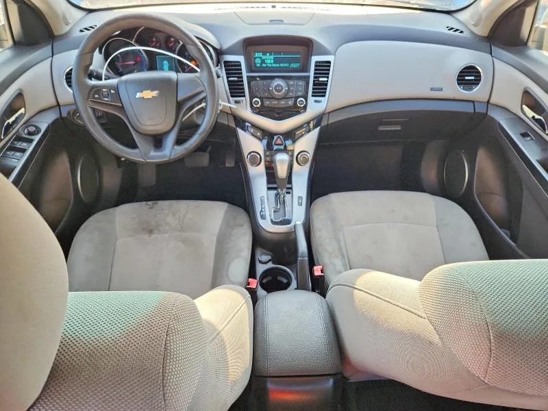 1G1PE5S92B7246995 — 2011 CHEVROLET CRUZE photo 8