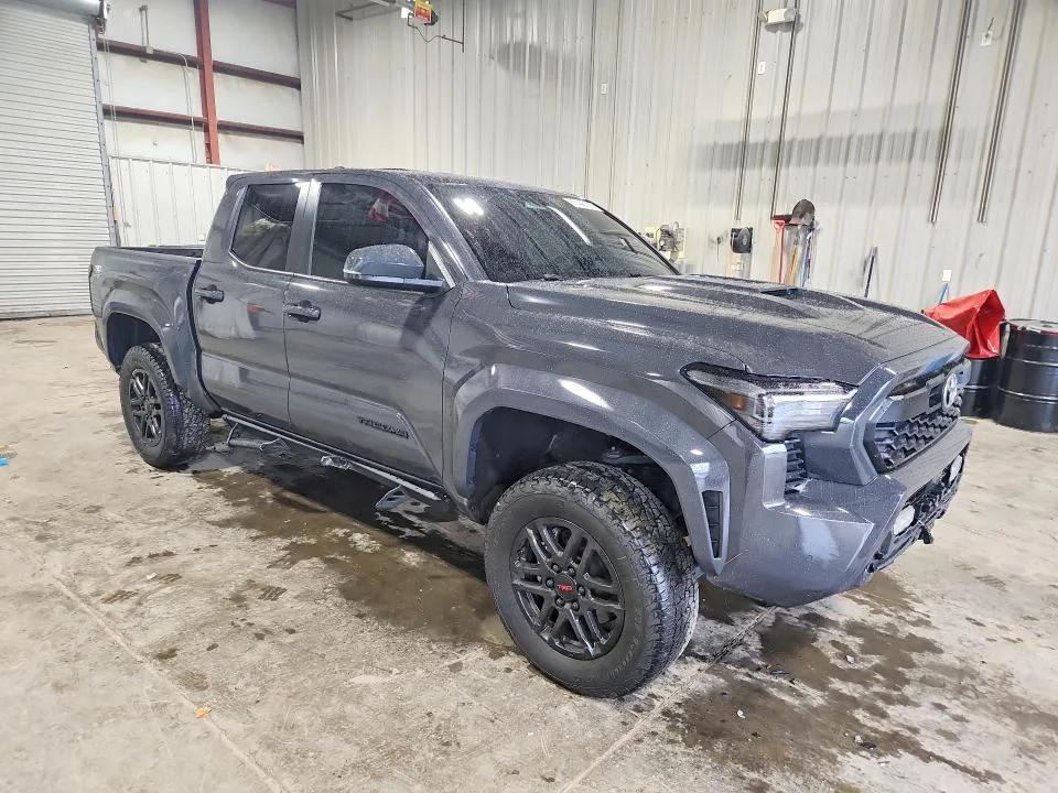 3TMLB5JN1RM085312 — 2024 TOYOTA TACOMA photo 4