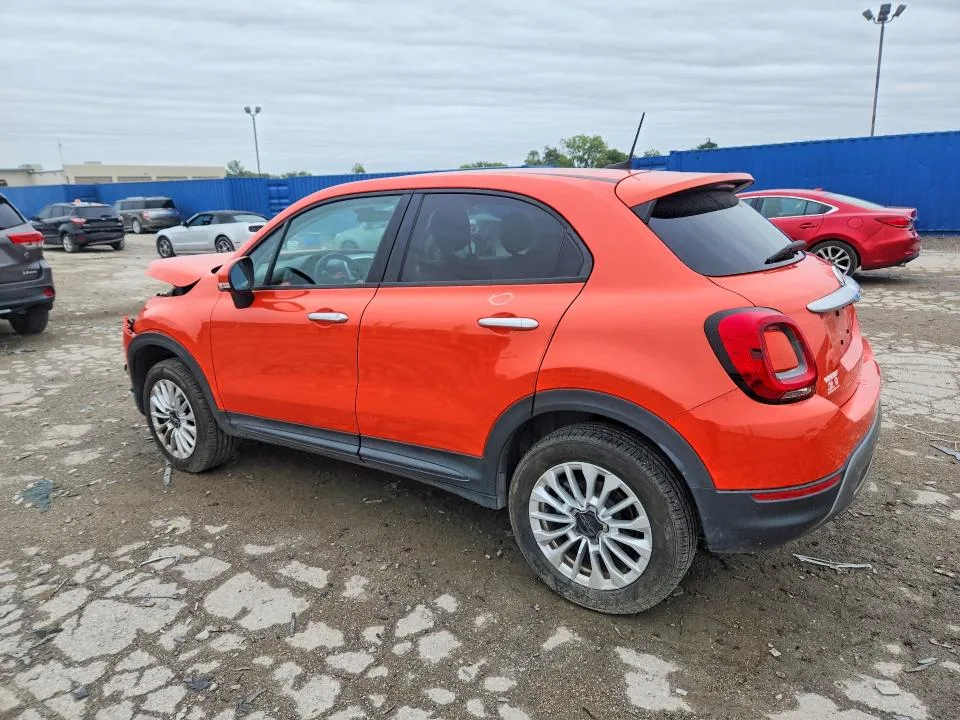 ZFBNFYB15KP771818 — 2019 FIAT 500X photo 2