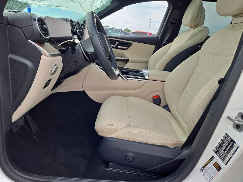 W1NKM5GB4SF296182 — 2025 MERCEDES-BENZ GLC photo 7