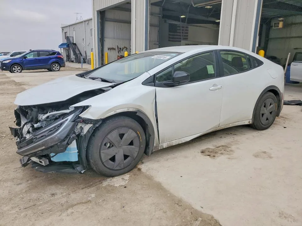 JTDACAAU1R3044622 — 2024 TOYOTA PRIUS