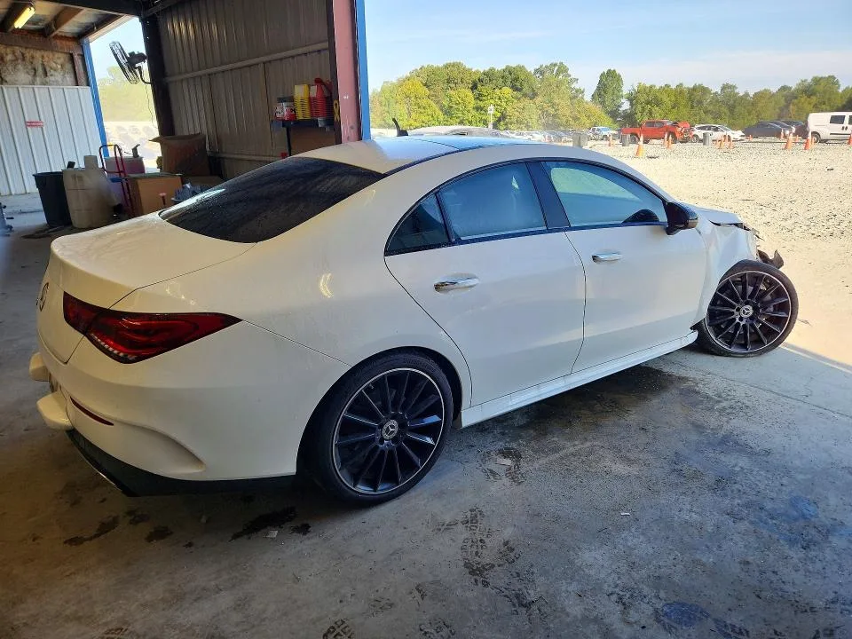 W1K5J4GB4NN318785 — 2022 MERCEDES-BENZ CLA photo 3
