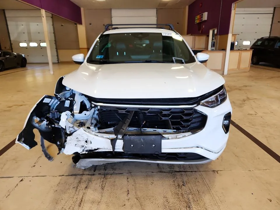 1FMCU9PA1PUA03458 — 2023 FORD ESCAPE photo 5