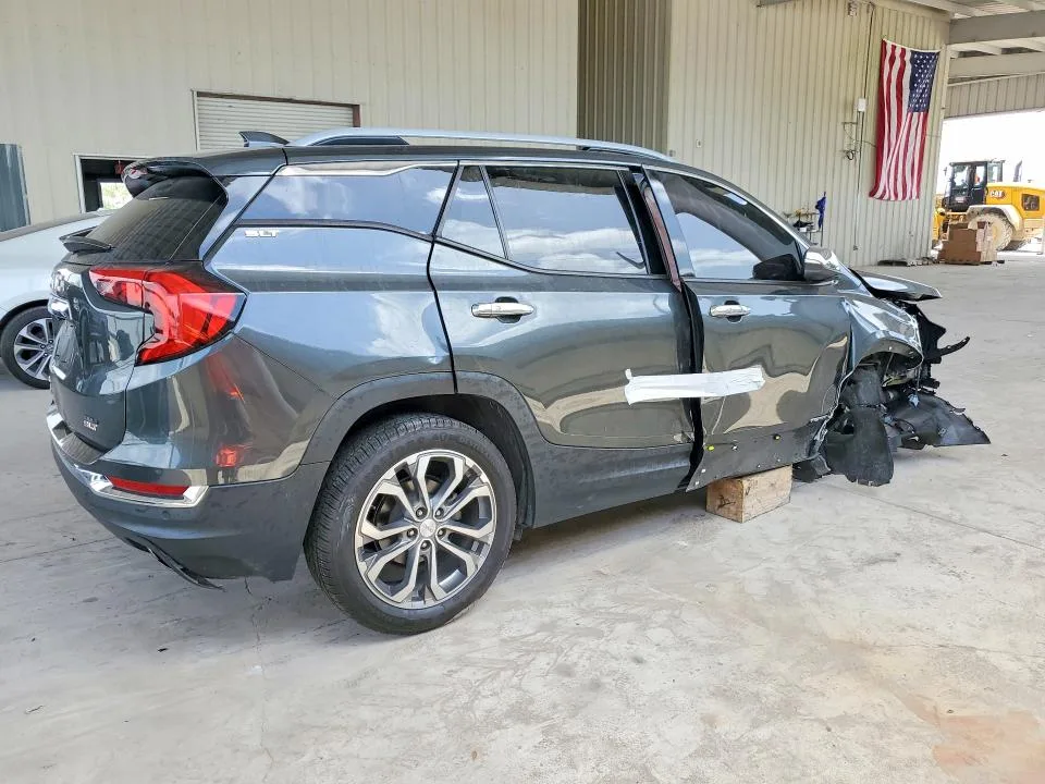 3GKALPEXXKL394580 — 2019 GMC TERRAIN photo 3