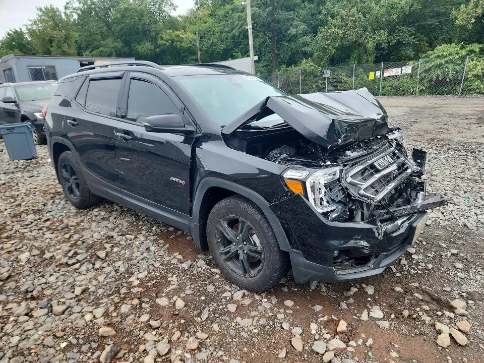 3GKALYEG1RL295209 — 2024 GMC TERRAIN photo 4