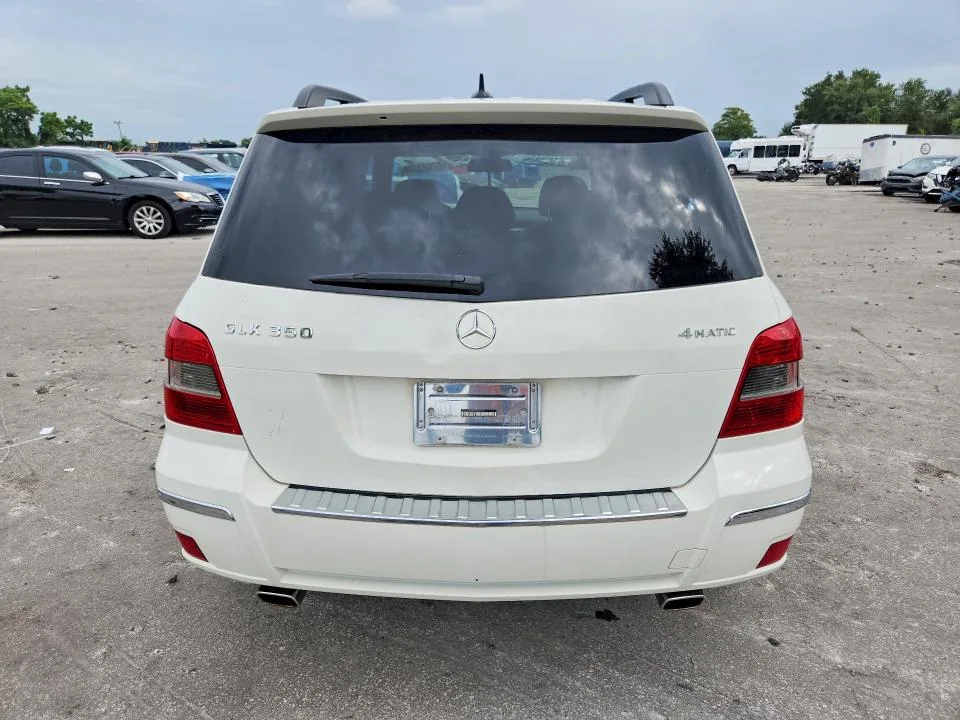 WDCGG8HB8BF599707 — 2011 MERCEDES-BENZ GLK photo 6