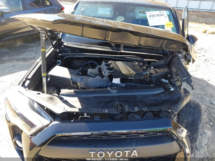 JTELU5JR1P6143313 — 2023 TOYOTA 4Runner photo 8