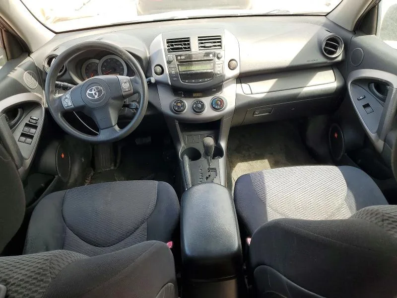 JTMBD32V476037728 — 2007 TOYOTA RAV4 photo 8