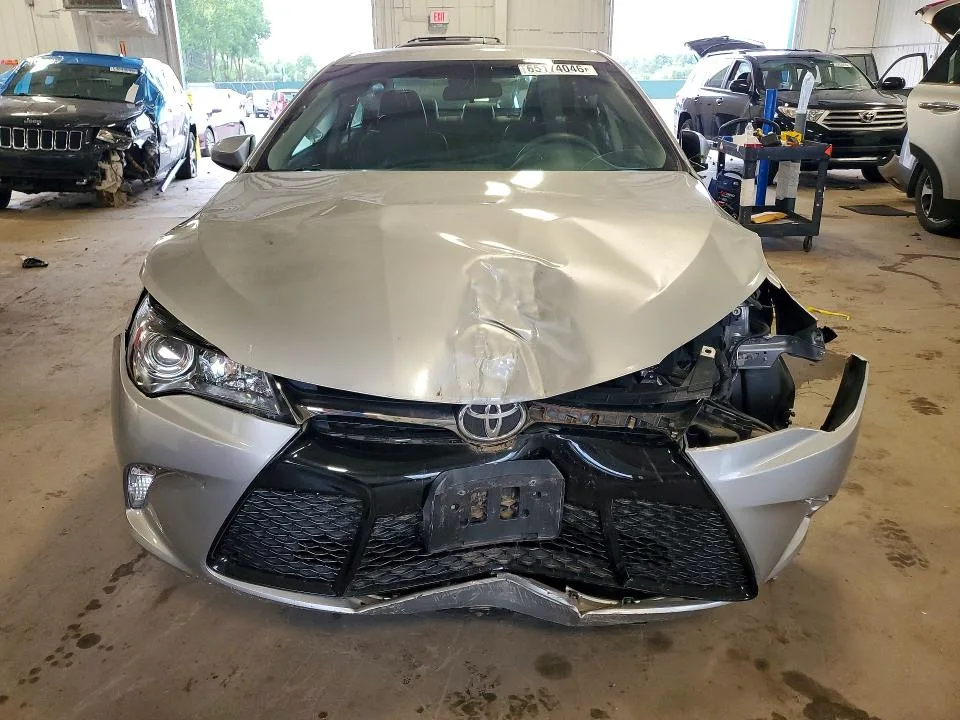 4T1BF1FK2FU096992 — 2015 TOYOTA CAMRY photo 5