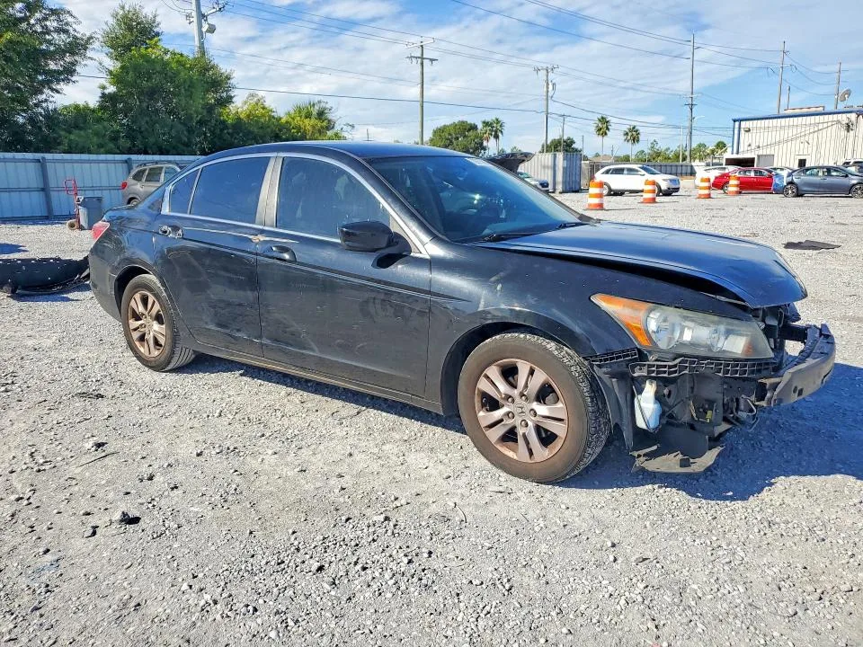 1HGCP2F63CA207370 — 2012 HONDA ACCORD photo 4