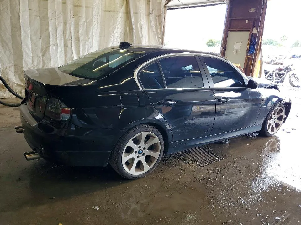 WBAVD53518A252888 — 2008 BMW 335 photo 3