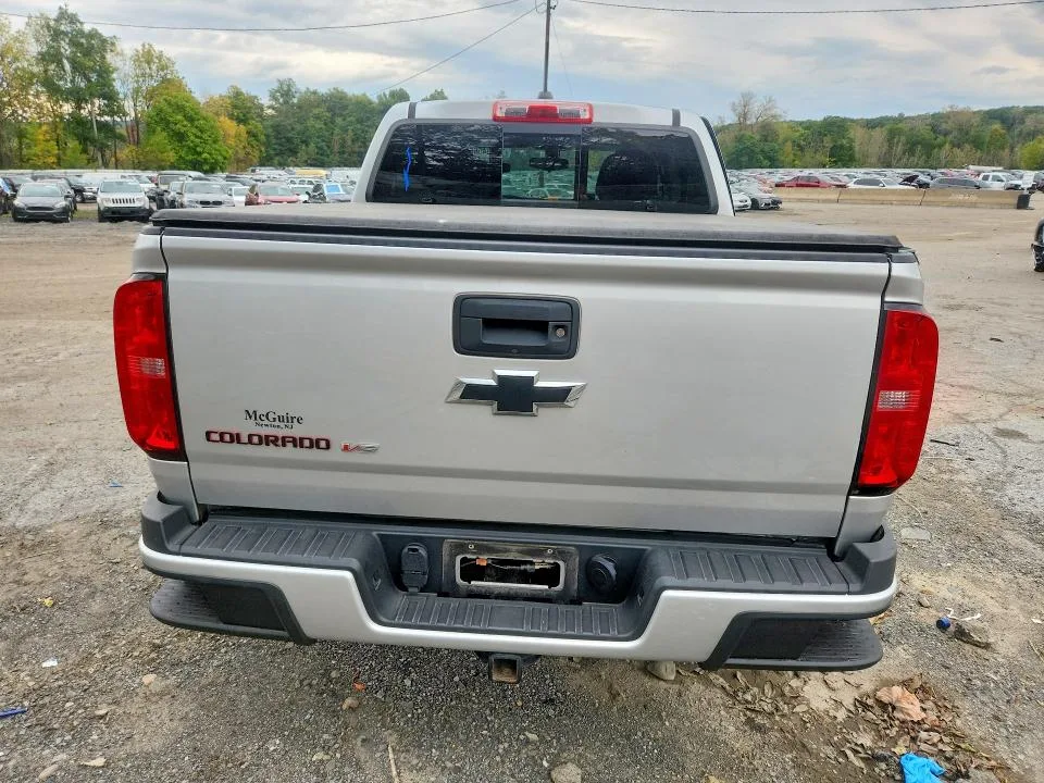 1GCGTCEN8L1173257 — 2020 CHEVROLET COLORADO photo 6