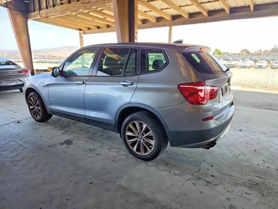 5UXWX9C5XD0A24914 — 2013 BMW X3 photo 2
