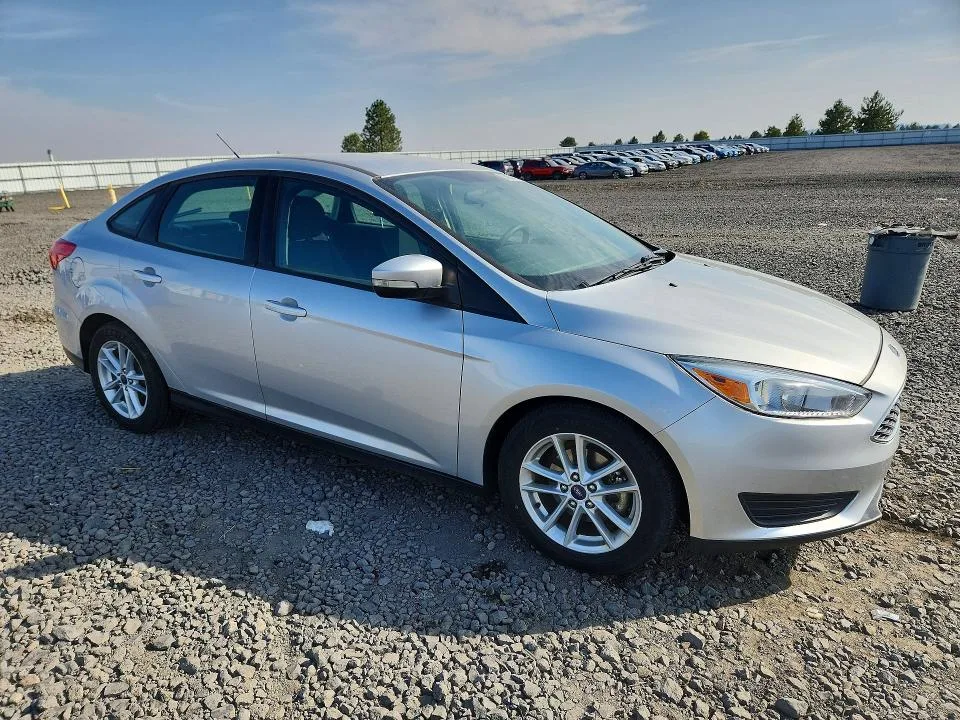 1FADP3F20GL322188 — 2016 FORD FOCUS photo 4