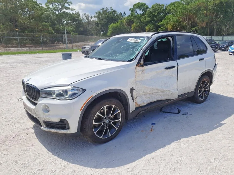 5UXKR0C5XJ0X93359 — 2018 BMW X5