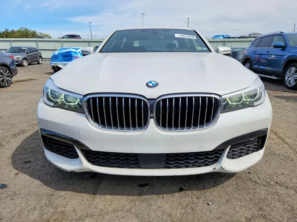 WBA7E4C53HGU99228 — 2017 BMW 740 photo 5