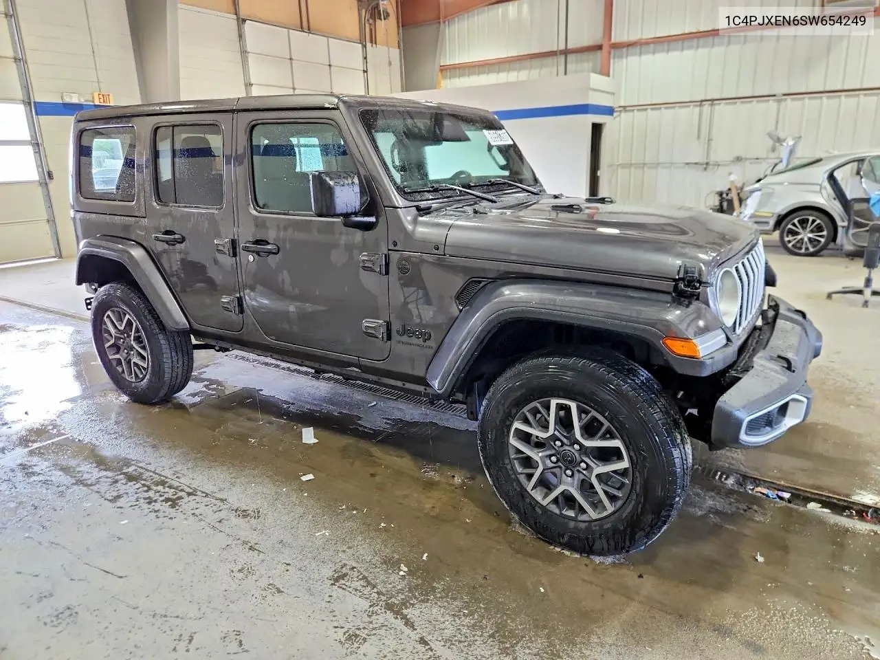 Photo 5 of vehicle VIN 1C4PJXEN6SW654249