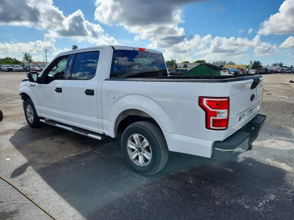 1FTEW1CGXJKD83485 — 2018 FORD F150 photo 2