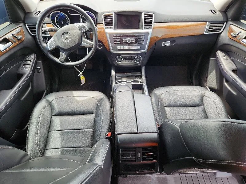 4JGDA5HB9CA009839 — 2012 MERCEDES-BENZ ML photo 8