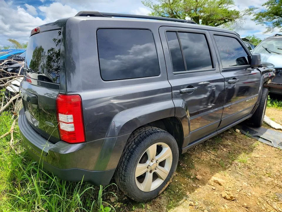 1C4NJPFA1GD611007 — 2016 JEEP PATRIOT photo 3