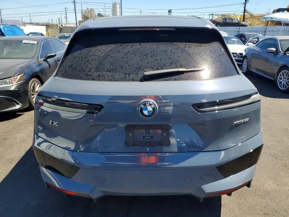 WB523CF02RCP34414 — 2024 BMW IX photo 6