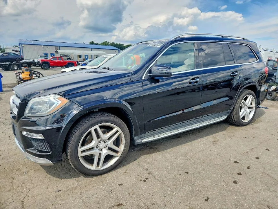 4JGDF7DE5FA558343 — 2015 MERCEDES-BENZ GL